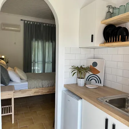 Elena's 3* Perivólion