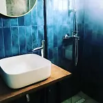 Aparthotel Elena's