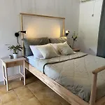 Elena's 3*