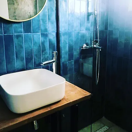 Apart-hotel Elena's