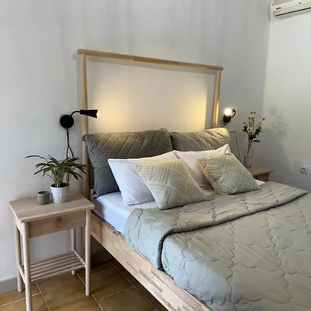 Elena's 3* Περιβόλι